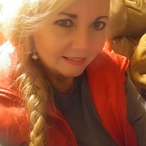 Meet your Posher, Phyllis